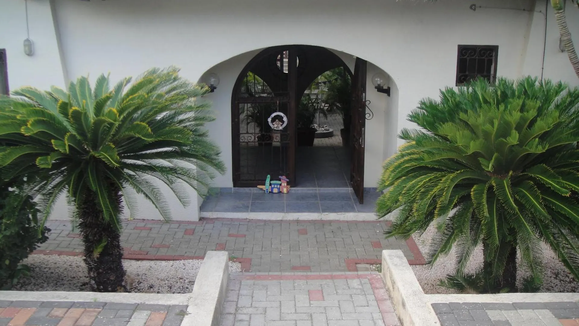 Bed & Breakfast Bed And Breakfast Toni Kunchi Willemstad