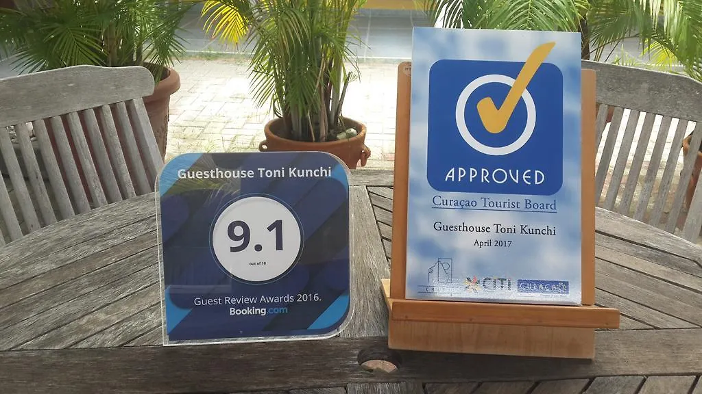 Bed And Breakfast Toni Kunchi Willemstad