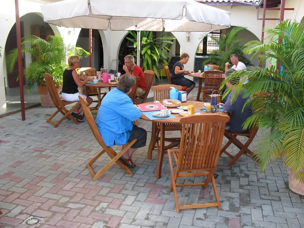 Bed And Breakfast Toni Kunchi Willemstad