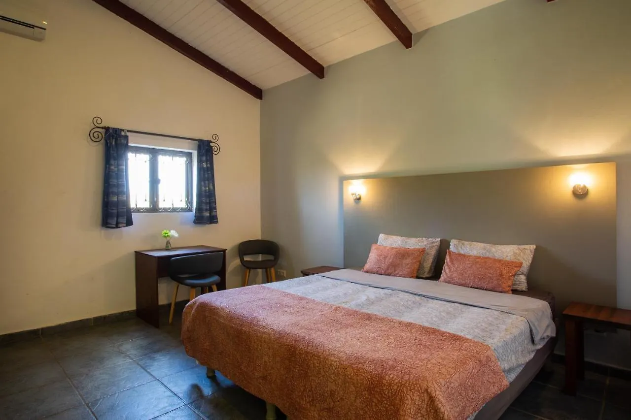 Bed And Breakfast Toni Kunchi Willemstad